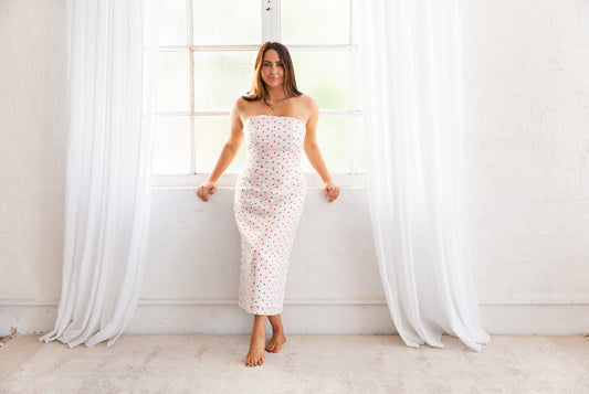 Textile fabrics for every occasion. 100 per linen with mill certifications. Online fabric store.